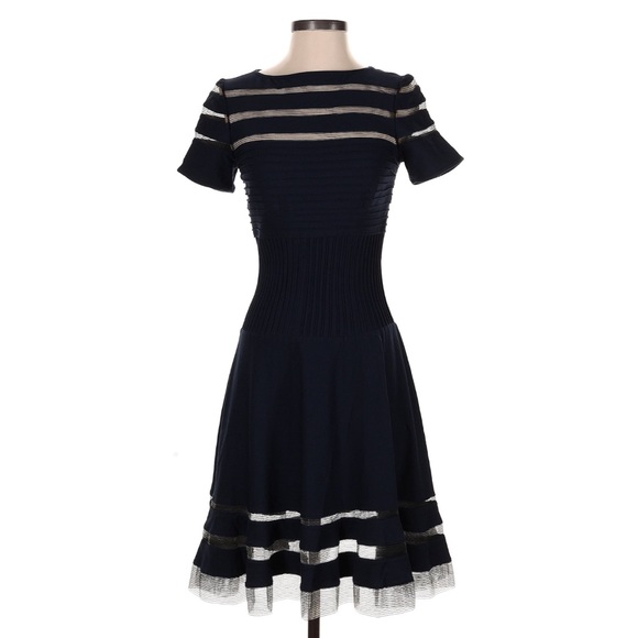 Tadashi Shoji Too Cutout Stretch Jersey Mesh Cocktail Dress 1X Black Fit & Flare - Picture 3 of 16